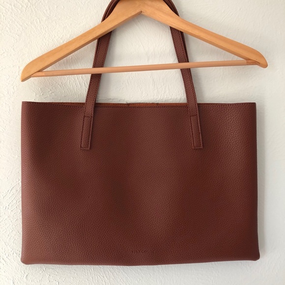NWOT Vince Camuto vegan leather luck tote - Picture 4 of 8